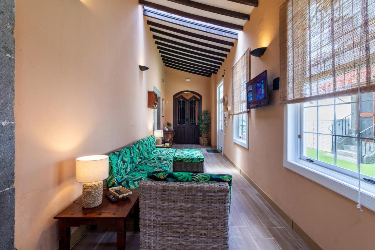 Casona Gildana: Historia, Patrimonio/E-Working Vila Arucas Exterior foto