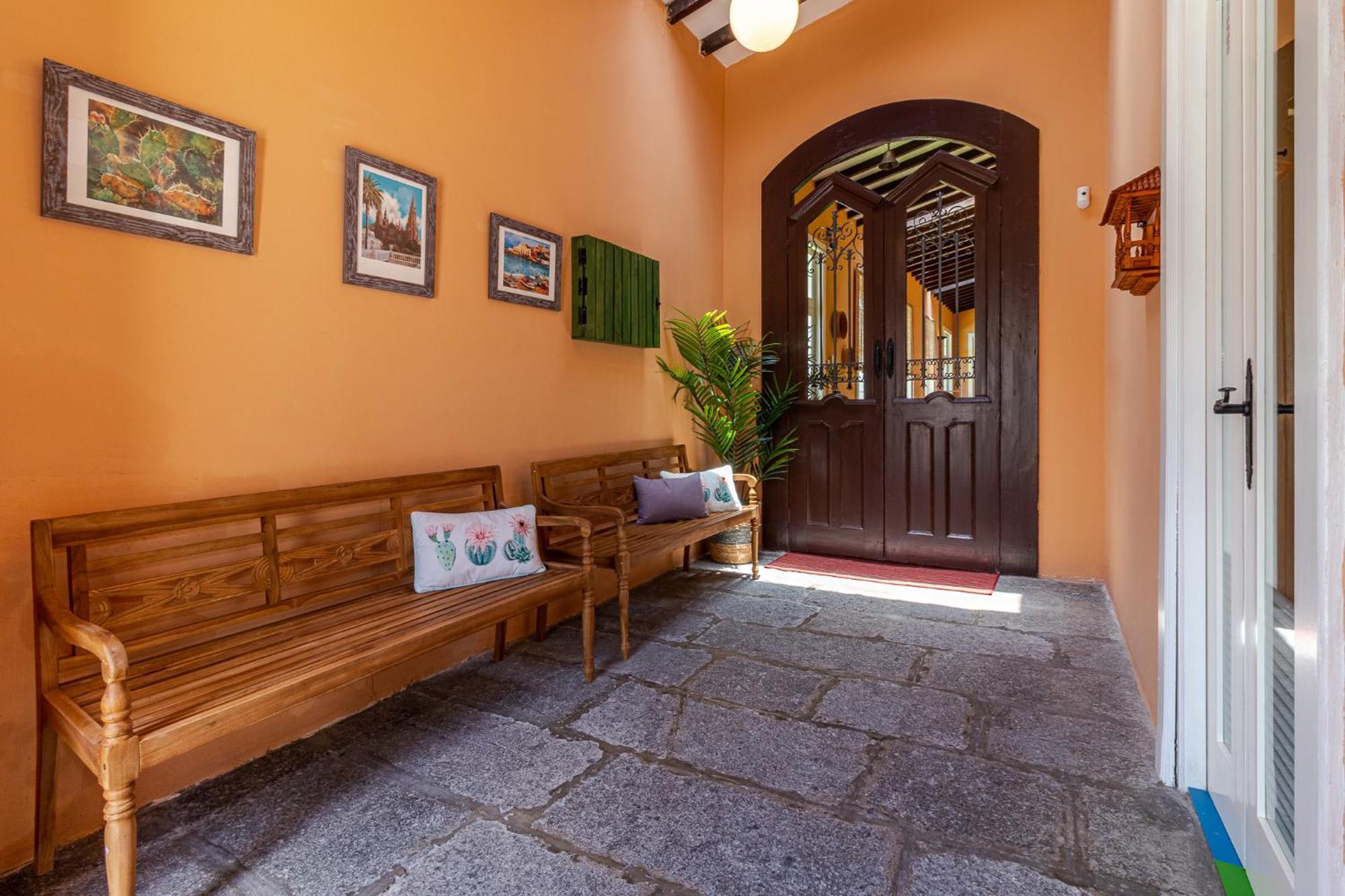 Casona Gildana: Historia, Patrimonio/E-Working Vila Arucas Exterior foto